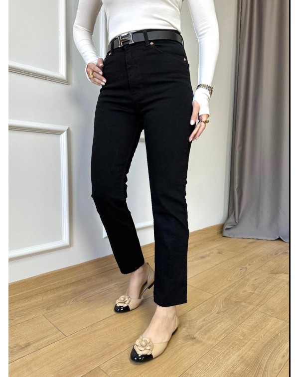 Orj. Marka Kesik Paça Siyah Jean