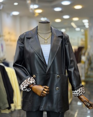 Lüx Kalite Suni Deri Leopar Astarlı Blazer Ceket Lüx Kalite Suni Deri Leopar Astarlı Blazer Ceket