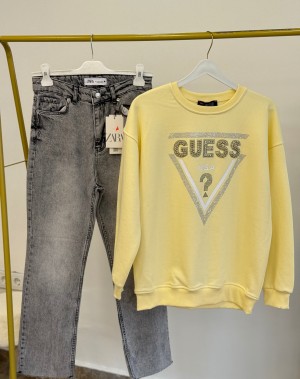 Üç İplik Şardonsuz Taşlı Sweatshirt Sarı Üç İplik Şardonsuz Taşlı Sweatshirt Sarı