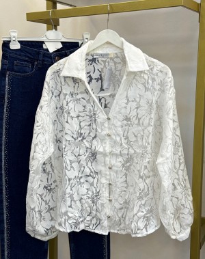 Dantel Motifli Romantik Tasarım Gömlek Beyaz