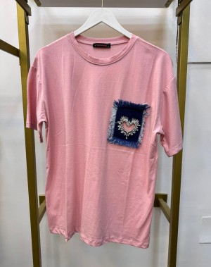Kalp Desenli Cep Detaylı Pembe Tshirt Kalp Desenli Cep Detaylı Pembe Tshirt