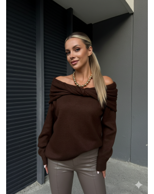 Madonna Yaka Kahverengi Kazak 