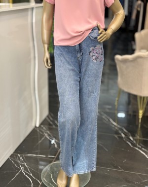 Marka Model Taş Detaylı Yumuşacık Jean  Marka Model Taş Detaylı Yumuşacık Jean