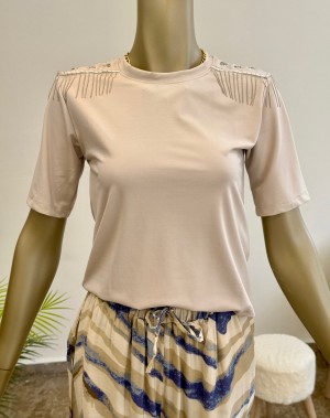 Omuz Detaylı Modal Kumaş Taş Renk Tshirt Omuz Detaylı Modal Kumaş Taş Renk Tshirt