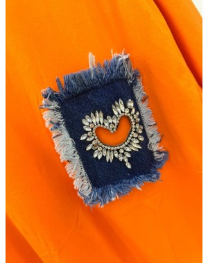 Kalp Desenli Cep Detaylı Turuncu Tshirt