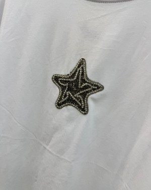 Marka Model Yıldız Desen Taşlı Beyaz Tshirt