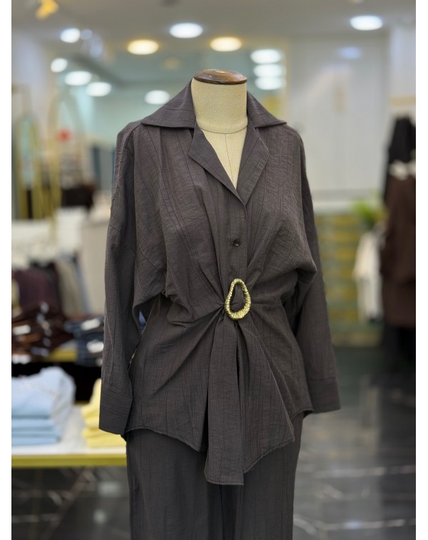 Lüx Kalite Broş Detaylı Özel Kumaş Kahverengi Takım