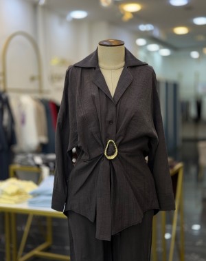 Lüx Kalite Broş Detaylı Özel Kumaş Kahverengi Takım 